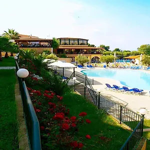 4* Resort Village Mare